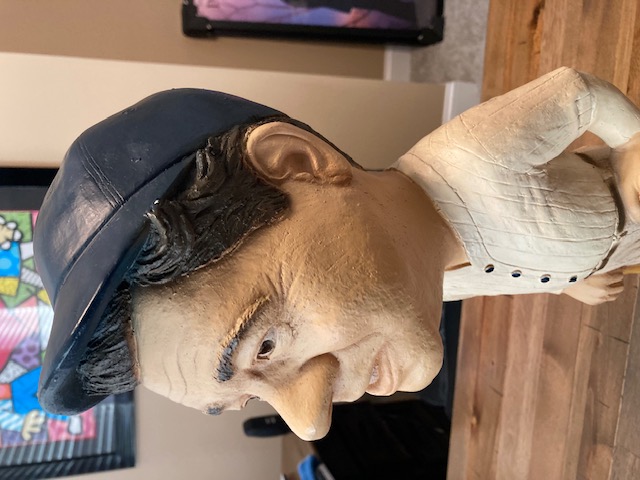 Babe Ruth ESCO Statue For Sale / Babe Ruth ESCO Chalkware Statues For Sale Babe Ruth ESCO Statue For Sale / Babe Ruth ESCO Chalkware Statues For Sale