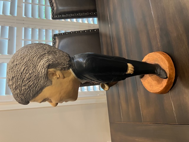 Bill Clinton ESCO Statue For Sale / Bill Clinton ESCO Chalkware Statues For Sale Bill Clinton ESCO Statue For Sale / Bill Clinton ESCO Chalkware Statues For Sale