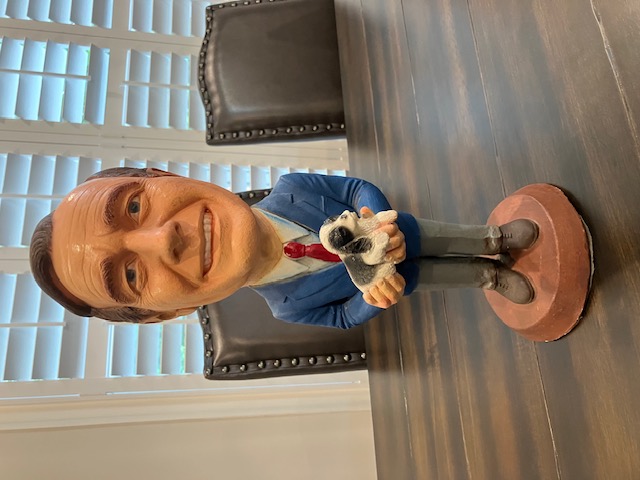George H.W. Bush ESCO Statue For Sale / George H.W. Bush ESCO Chalkware Statues For Sale George H.W. Bush ESCO Statue For Sale / George H.W. Bush ESCO Chalkware Statues For Sale