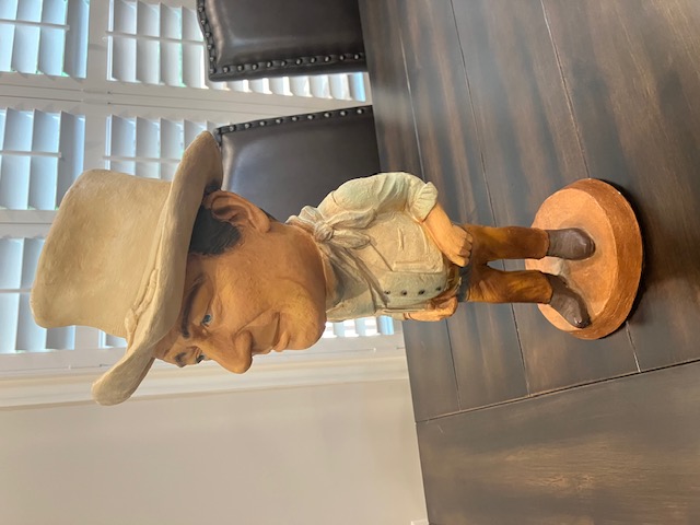 John Wayne ESCO Statue For Sale / John Wayne ESCO Chalkware Statues For Sale John Wayne ESCO Statue For Sale / John Wayne ESCO Chalkware Statues For Sale