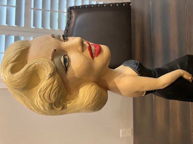 Marilyn Monroe ESCO Statue For Sale / Marilyn Monroe ESCO Chalkware Statues For Sale