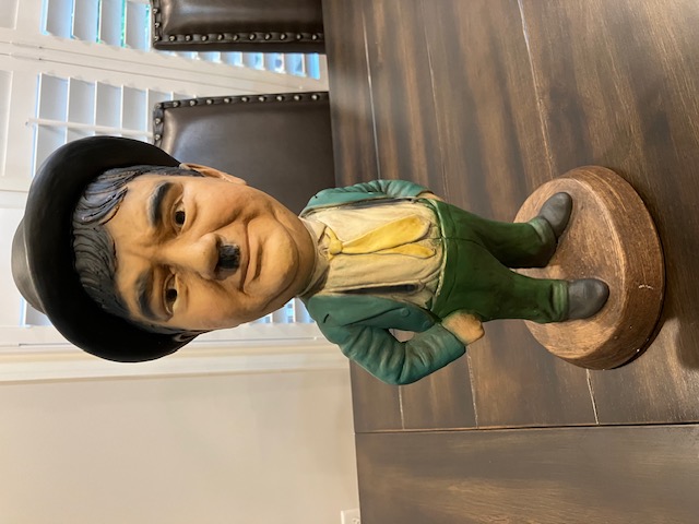 Oliver Hardy ESCO Statues For Sale / Oliver Hardy ESCO Chalkware Statues For Sale