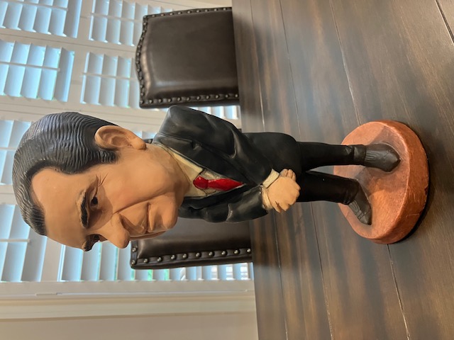 Richard Nixon ESCO Statue For Sale / Richard Nixon ESCO Chalkware Statues For Sale Richard Nixon ESCO Statue For Sale / Richard Nixon ESCO Chalkware Statues For Sale