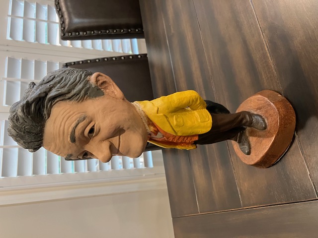 Stan Laurel ESCO Statue For Sale / Stan Laurel ESCO Chalkware Statues For Sale Stan Laurel ESCO Statue For Sale / Stan Laurel ESCO Chalkware Statues For Sale